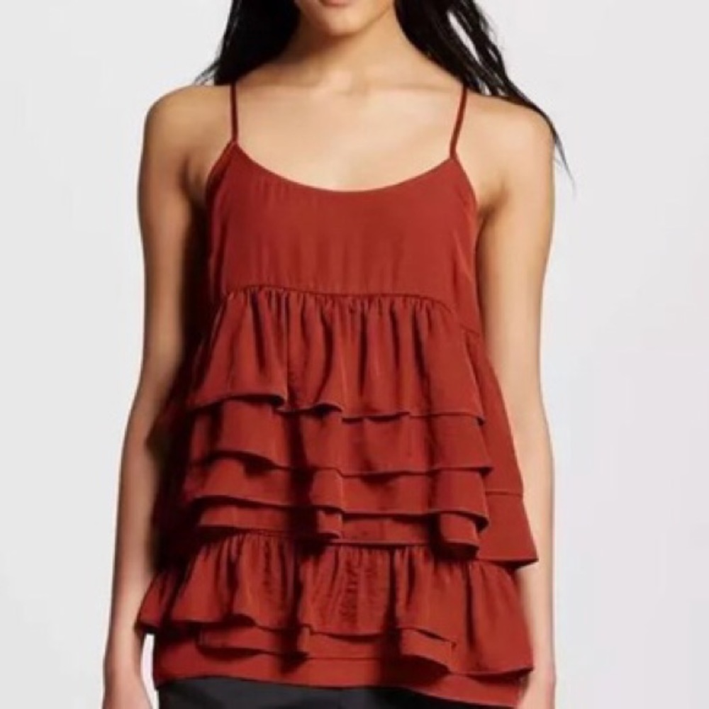 NWOT Who What Wear ruffle layers top